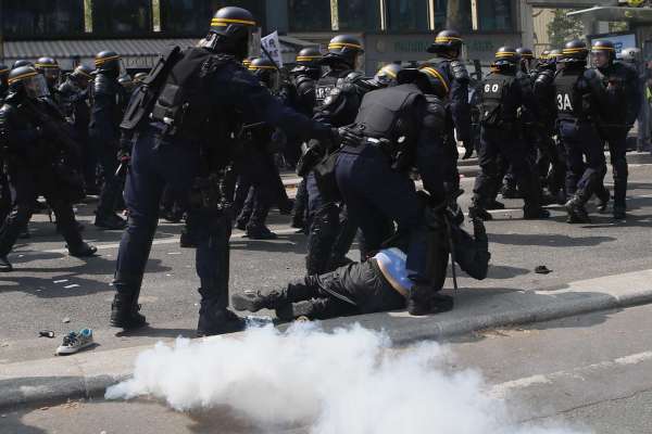 Police ban Yellow Vests demonstration in Paris set for Saturday