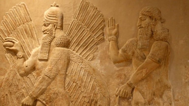 Art theft? Iraq demands return of 3,000-yr-old Assyrian artefact up for auction in New York