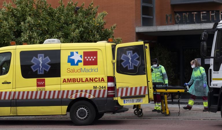Spain Locks Down & Nationalizes Private Healthcare as Coronavirus Deaths Double & Cases Skyrocket