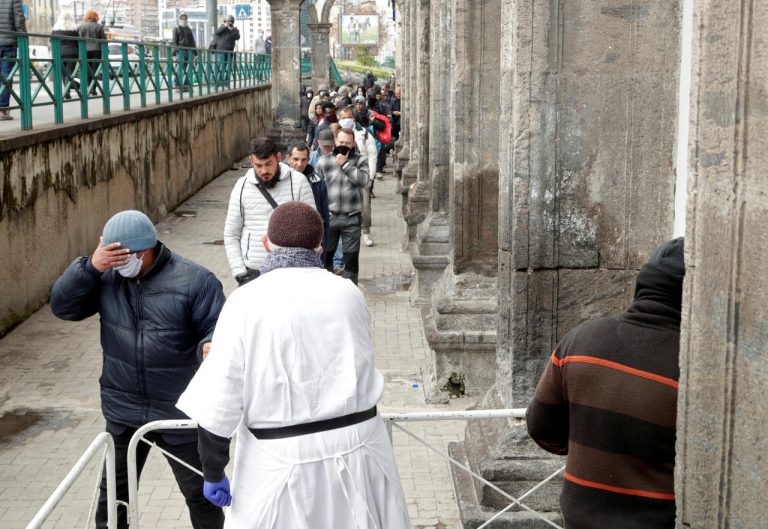Coronavirus. Dans le sud de l’Italie, une bombe sociale prête à exploser
