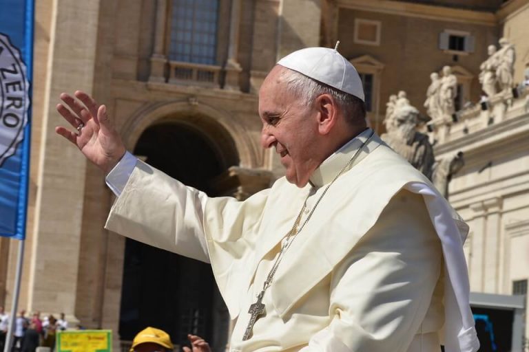 Pope denies audience with Pompeo; Vatican warns against playing politics over China