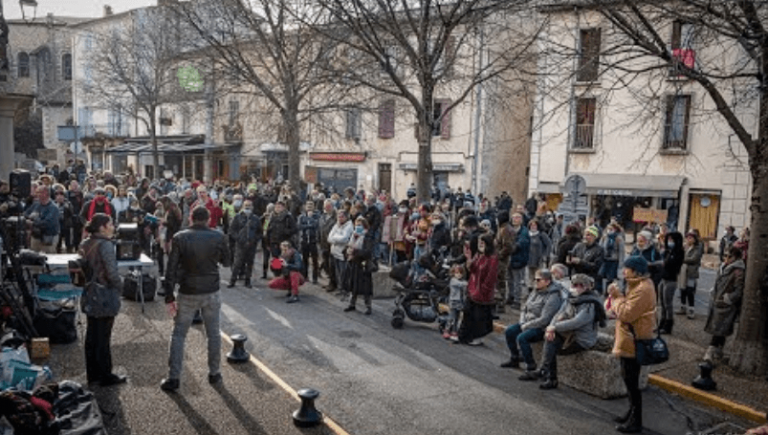 Revivez la soirée « 2 ans de luttes, et maintenant ? »