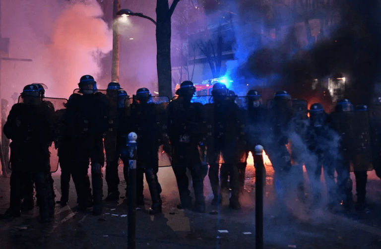 France police security bill: Protests turn violent again