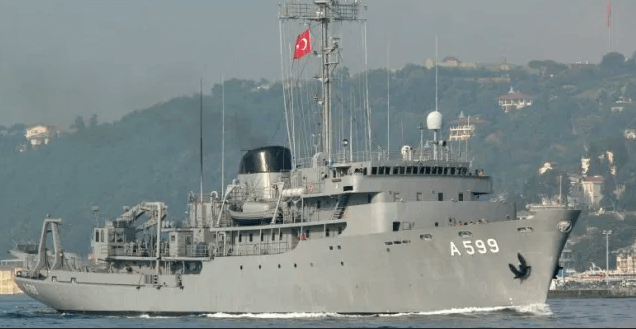 Greece denies Turkey’s claims fighter jets harassed “Cesme” in the Aegean