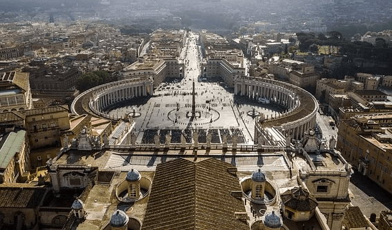 Anti-vax at the Vatican? You might lose your job