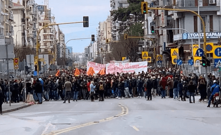 10,000 march in Thessaloniki after police siege of university