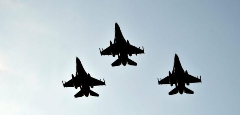 Turkish aircraft violate Greek airspace on national anniversary, breaking agreed flight moratorium