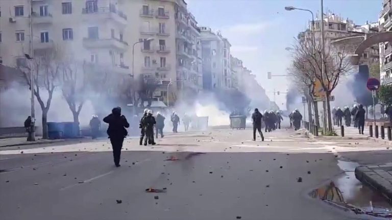 La révolte et la répression s’étendent à Thessalonique