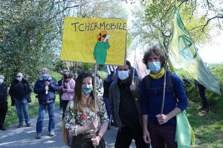 5G: vague de soutien au navigateur Eugène Riguidel en grève de la faim à 80 ans
