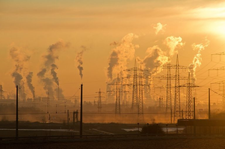 ‘Invisible killer’: fossil fuels caused 8.7m deaths globally in 2018, research finds