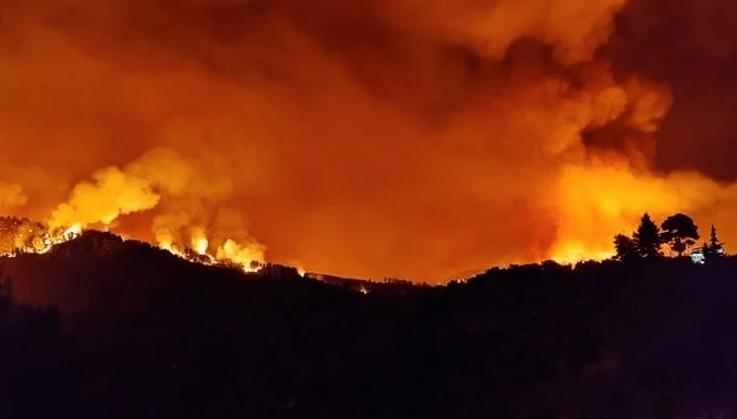 Greece: Fires everywhere!
