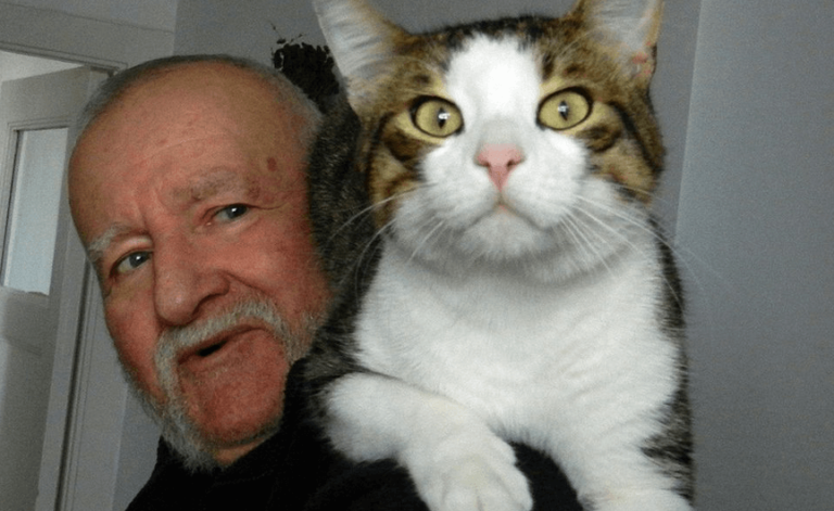 In Memoriam : Une bougie s’éteint et le monde s’assombrit