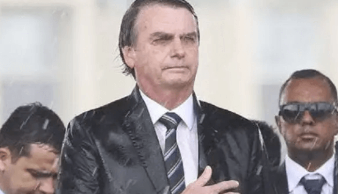 Bolsonaro Begins His Rallies Threatening Brazilian Democracy