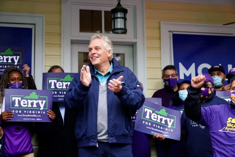 Democratic Party suffers debacle in gubernatorial elections