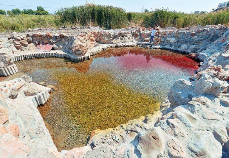Grèce: Écueils et inconvénients des politiques de privatisation des ressources thermales