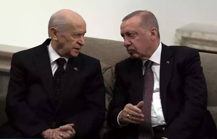 Turkey escalates verbal attacks against Greek PM with direct insults