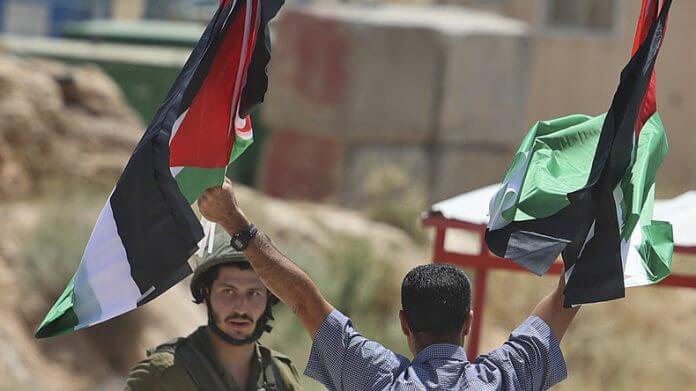 Journalistes marocains contre la normalisation avec l’occupation sioniste