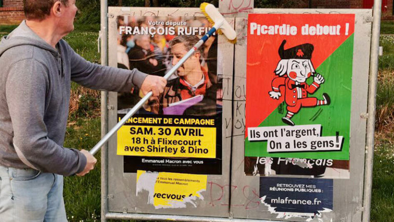 Qui l’eût cru, la nouvelle vraie gauche arrive ! Déjà Ruffin repart pour un tour : fanfare, pétanque, karaoké et chiffon rouge (2/2)