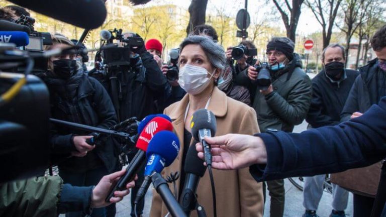 French Greens are also Black like their German counterparts. They want war!
