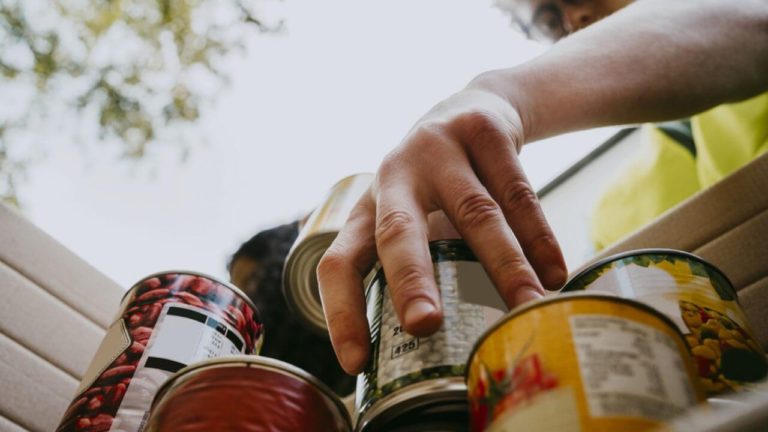 1 in 6 Germans skipping meals to save money