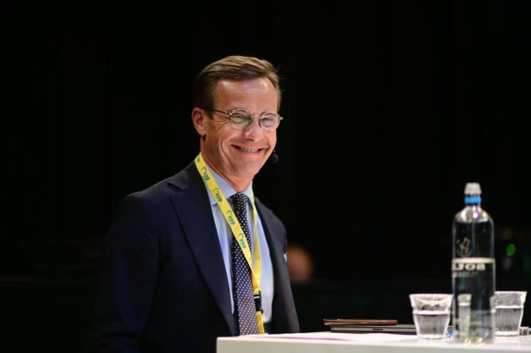 Sweden: right-wing coalition wins election by the narrowest of margins