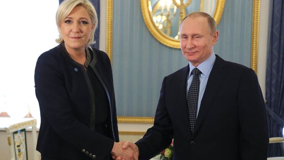 Est-ce que la Russie a encore des amis chez les politiques français ?