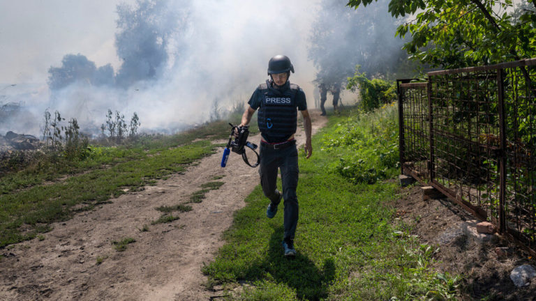 Ukrainian journalists issue demand to govt