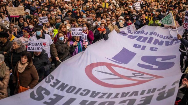 Tens of Thousands March in Madrid to ‘Stop Privatization’ of Healthcare System