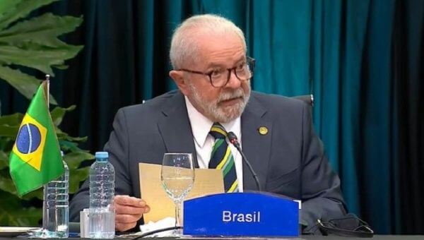 Lula da Silva Asks CELAC to Fight Poverty Through Integration