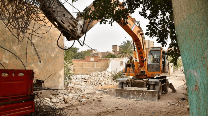 The Necropolis of Cairo broadcasts an SOS: They are demolishing our Culture!