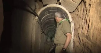 Hersh Reveals How Israel Is Considering Flooding Hamas’s Tunnel System in Gaza