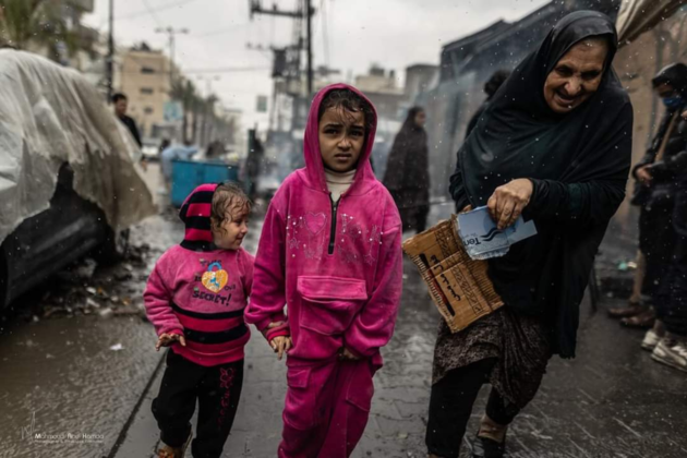 Rain and Genocide – Gazans Fight Hunger, the Elements