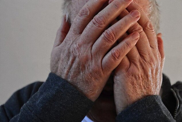Cancer patient commits suicide unable to bear the pain due to drugs shortage