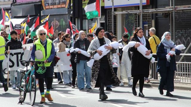 Thousands continue to protest in Britain against Israel’s genocide in Gaza