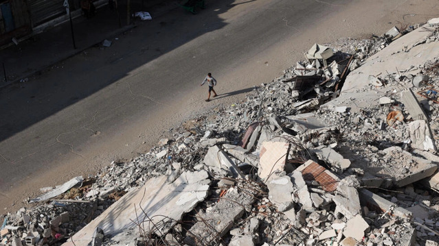 Israel hits Rafah after Hamas accepts truce deal