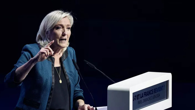 Marine Le Pen: «Combien de temps allons-nous tolérer les abjections de l’extrême-gauche sur l’antisémitisme ?»