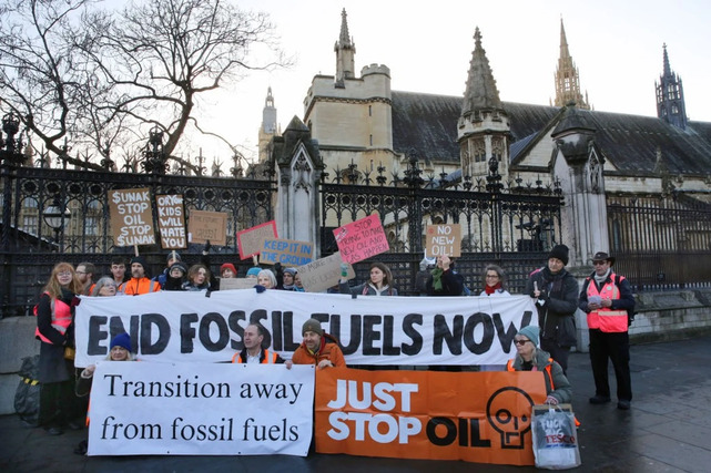Most People on Earth, Even in Petrostates, Want Quick Fossil Fuel Phaseout