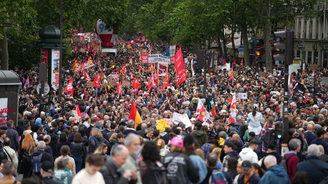 Mobilisation contre l’extrême droite : 640.000 manifestants en France selon la CGT, 250.000 selon les autorités