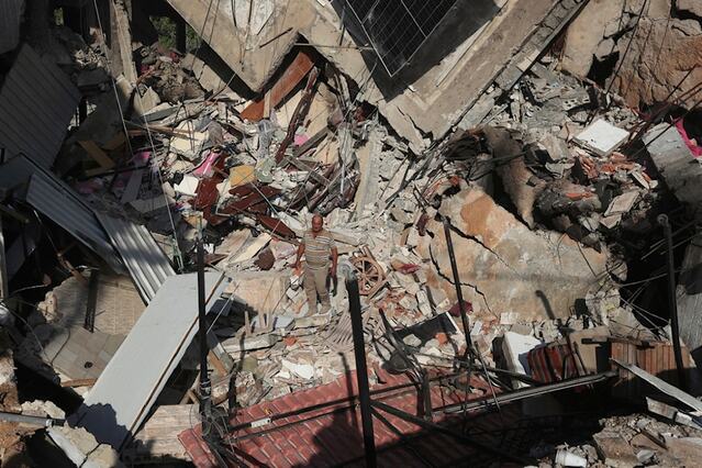 War on Lebanon: 558 killed, 1835 injured by Israel