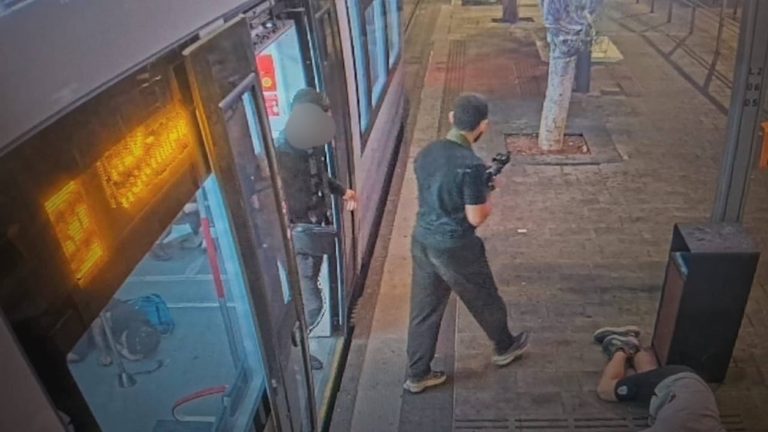 Tel Aviv shooting operation leaves 8 settlers dead, dozens wounded