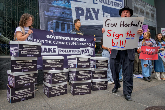 The World’s 10th Largest Economy Just Signed on to Make Climate Polluters Pay