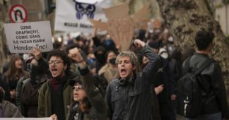 Two journalists detained as Turkey’s crackdown on opposition continues