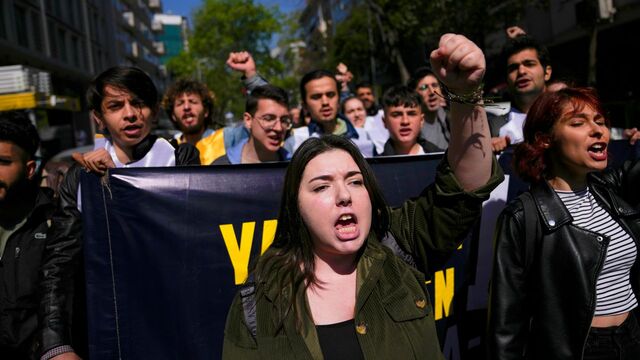 Mass arrests ahead of May Day demonstrations in Turkey
