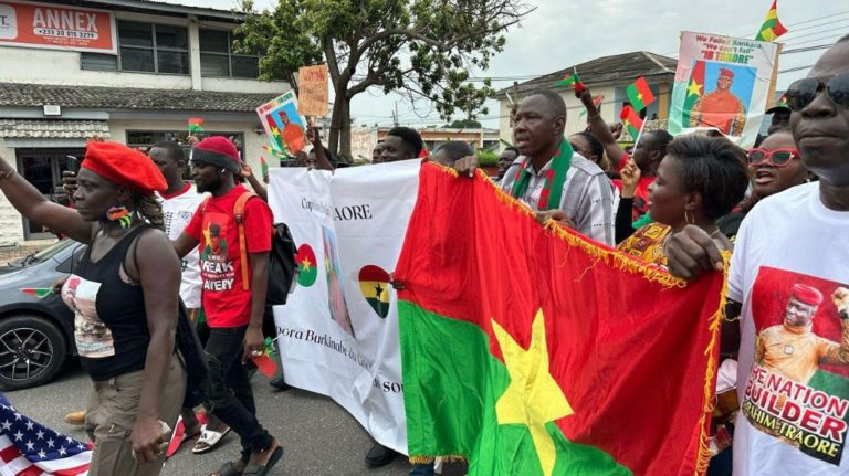 “Hands off AES!”: Solidarity protests sweep West Africa in defense of Burkina Faso and Captain Traoré