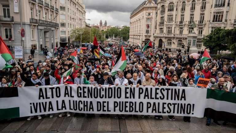 Activists urge Spanish government to implement on Israel arms embargo immediately