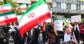 Iranians ‘rally around the flag’ amid fears Israel aims to balkanise Iran