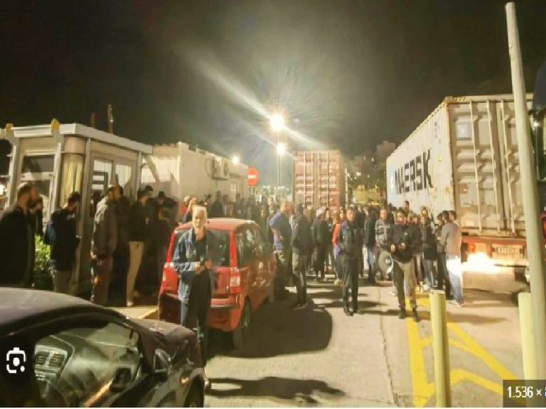 Greek dockers to block unloading of military steel for Israel