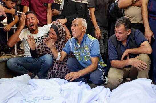 Gary Lineker: BBC ‘should hold its head in shame’ over shelved Gaza documentary