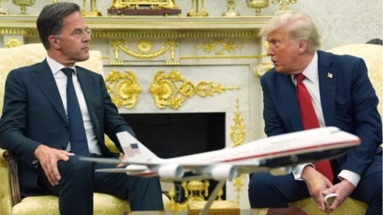 Trump Threatens 100% Tariffs on Russia if No Ukraine Peace Deal Is Reached in 50 Days