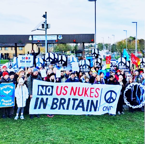 Pentagon Quietly Returns Nuclear Bombs to UK for First Time Since 2008